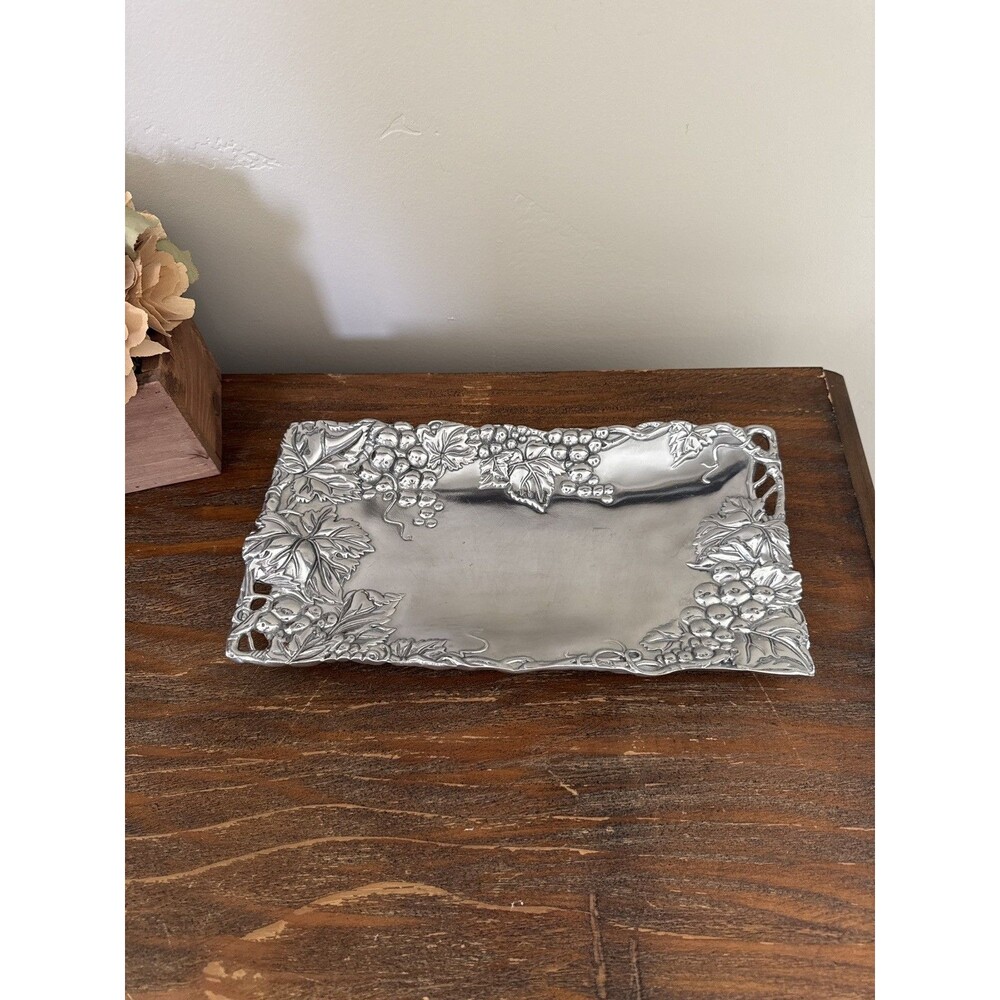 Arthur Court Grape Tray Grape leaf Aluminum Rectangular Serving Tray 1996